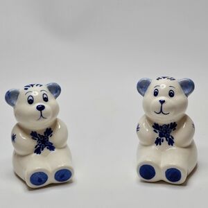 Vtg Delft Blue Bear Salt And Pepper Shakers Teddy Bear Windmills Dutch Holland